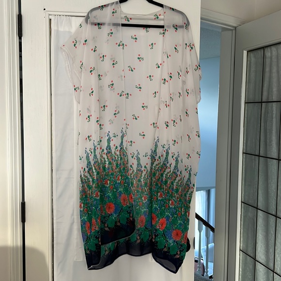 Kimono - Picture 1 of 1